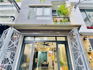 Kẹt tiền, bán nhà đường 6m ôtô phạm ngọc thạch  p9  q3. dt 70m2 gần hồ con rùa, cho thuê 23tr