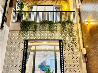 Bán gấp nhà đường oto ở đ.hoàng văn thụp8q.phú nhuận. giá 2tỷ990/69m2,cho thuê 19tr gần công viên