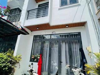 Chị my bán nhà đường oto lý thường kiệtp8tân bình. giá 3tỷ990/73,5m2 cho thuê 26tr thông ra cmt8