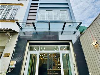 Cô hai bán nhà đường oto rộng ở nhật tảop8q10. giá 3tỷ120/72m2 cho thuê 20tr gần ngã 7 lý thái tổ