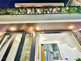 Chú minh bán nhà đường oto phùng hưngp14q5,. giá 3tỷ100/70,8m2 gần chợ hoà hưng cho thuê 20tr/th