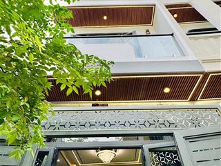 Vợ chồng tôi kẹt tiền bán gấp nhà tôn thất đạmbến nghéq1. giá 5tỷ050/78m2 gần cao đẳng thuê 30tr