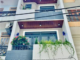 Cô hoa bán nhà đường oto nguyễn hữu hàop9q4. giá 3tỷ890/72m2 gần trường học, cho thuê 20tr/th