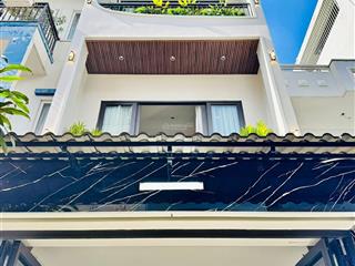 Kẹt tiền bán nhà đường 7m 80m2 duy tânp15phú nhuận giá 4tỷ650 gần trường tiểu học thuê 22tr