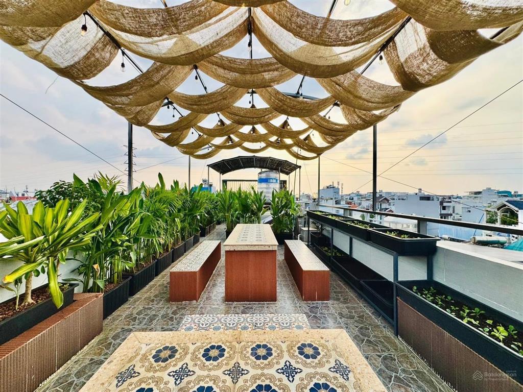 Bán gấp nhà riêng chính chủ nguyễn trung ngạn  q1 gần cầu ba son. 69,6m2 cho thuê 25tr