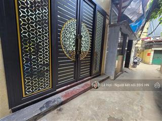 Bán nhà đống đa, phố huỳnh thúc kháng, 52m2 * 5 tầng, gần phố, xaay kiên cố, nhà đẹp, pháp lý sạch.