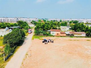 Cần bán đất nền gần vinhomes hậu nghĩa diện tích 160m2 (shr)