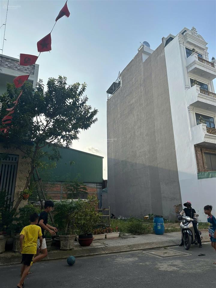 Cần bán gấp đất thổ cư 75.6m2 nằm trong kdc tây lân, gần bệnh viện quận bình tân