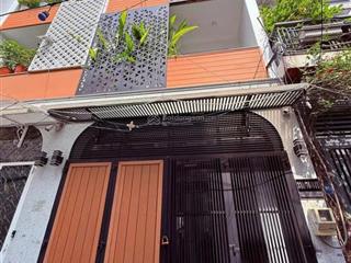 Bán căn nhà đường 6m cao thắng  p4 q3. giá 4tỷ8. đang cho thuê 35. cách đường điện biên phủ 160m