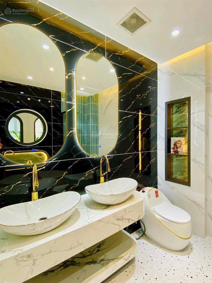 Nhà có sổ đường 6.2m đặng thùy trâm  bình thạnh.3tỷ760/84.1m. cho thuê 25tr. gần cầu bình lợi