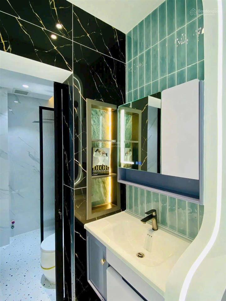 Nhà có sổ đường 6.2m đặng thùy trâm  bình thạnh.3tỷ760/84.1m. cho thuê 25tr. gần cầu bình lợi