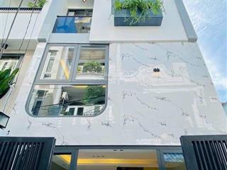 Nhà mới thiết kế châu âu đường 5.5m bàn cờq3.giá 4tỷ690. đang cho thuê 25tr.gần bệnh viện bình dân