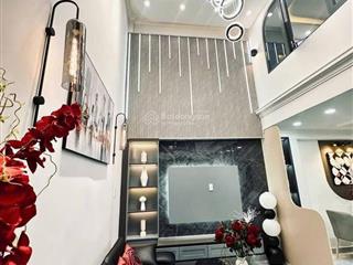 Bán nhà đường 6m tân thànhq5/96.2m2. giá 3tỷ560. đang cho thuê 20tr.gần trường tiểu học hùng vương