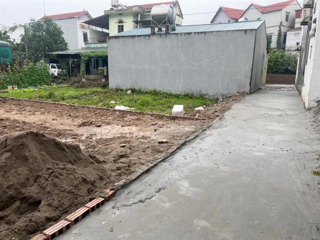Đa tốn gia lâm ô tô tải đỗ cửa. ngõ thông, thoáng , đầu tư, ở đều đẹp ,
