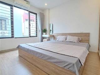 Hoa hậu thạch bàn 52 m2, 6 tầng thang máy 7 chỗ thông vào nhà, kinh doanh