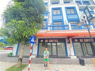 Cho thuê cặp shop quảng trường grand world phú quốc