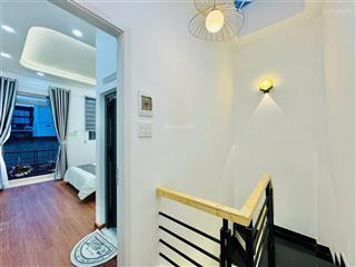 Chủ về bình dương ở luôn nên cần bán gấp nhà lý thường kiệt q10