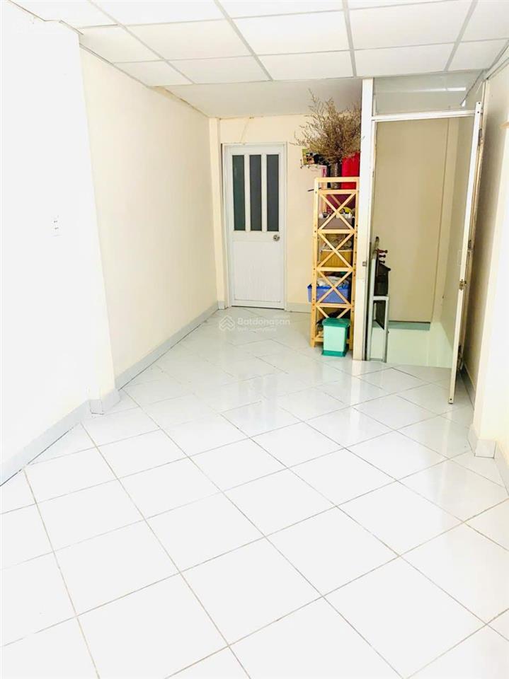 132tr/m2  nhà 28m2 nở hậu phân khúc 3 tỷ ngay cv tầm vu