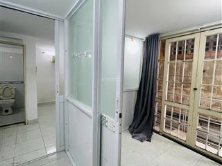 Nhà 21.2m2 k lộ giới chiều ngang khủng giá 3.85 tỷ tl