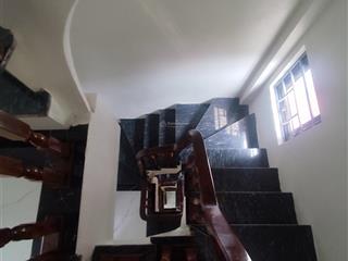 Nhà 5 tầng bà triệu  lô góc  3 thoáng  tiện ích (đường, trường, chợ) full option. ở sướng