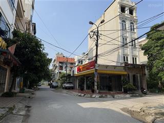 Bán đất đường ô tô tránh khu phân lô lai xá dt 70m2, sđcc giá đầu tư.