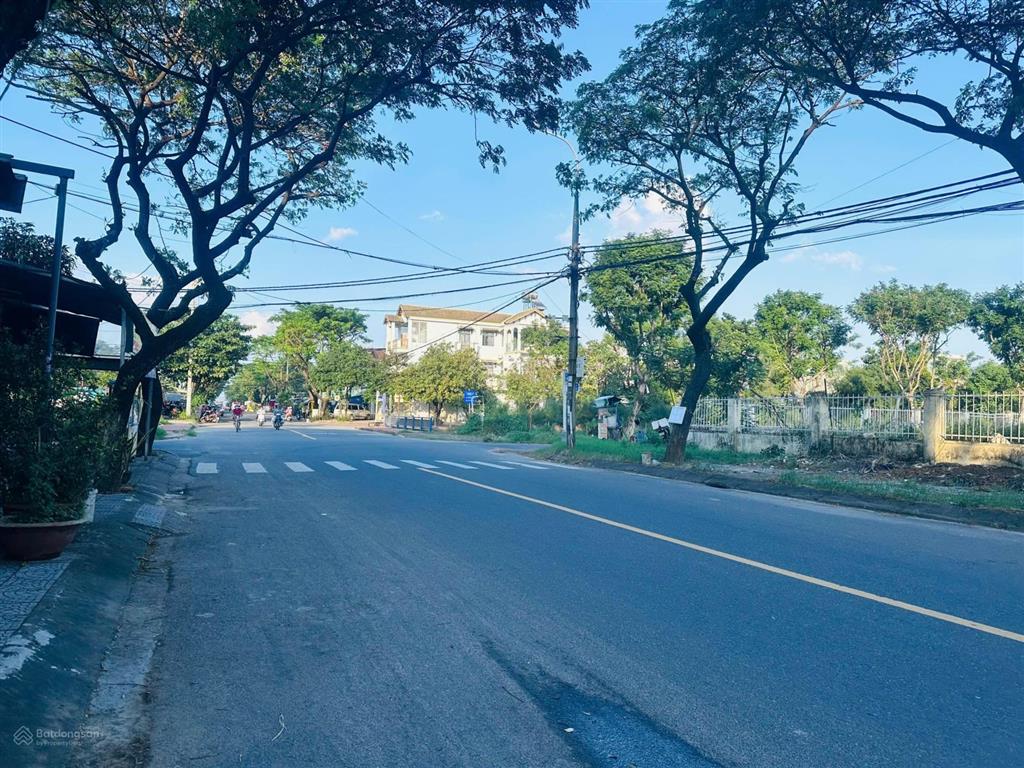 [hàng hiếm] bán đất tặng nhà 2 mê đường 10m5 lề 5m trục trần đình tri thông biển nguyễn tất thành