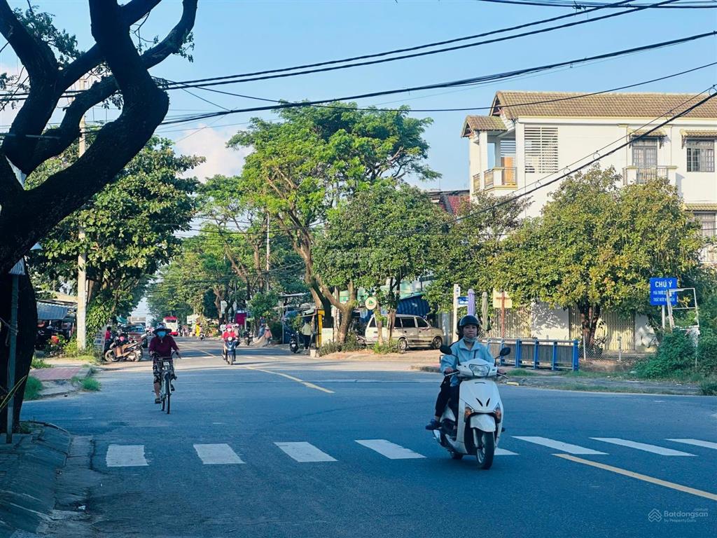 [hàng hiếm] bán đất tặng nhà 2 mê đường 10m5 lề 5m trục trần đình tri thông biển nguyễn tất thành