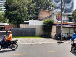 Ngay sát q1, hẻm 3 gác thông, sạch sẽ, an ninh, dân trí tốt