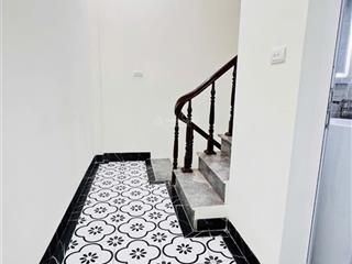 Nhà mới quan nhân, thanh xuân, 30m, 5 tầng gần chợ, trường giá 6.5 tỷ
