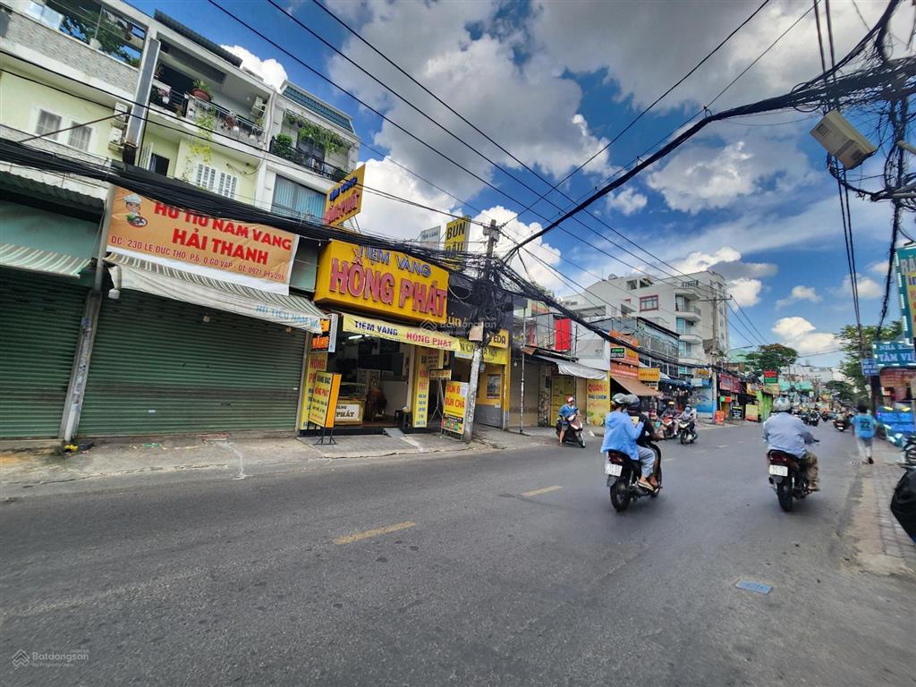 Hxm 1/quang trung 5mx20m nở hậu 6m cn 122m2. 1 lầu 4pn diện tích lớn sát mặt tiền tiện làm kho