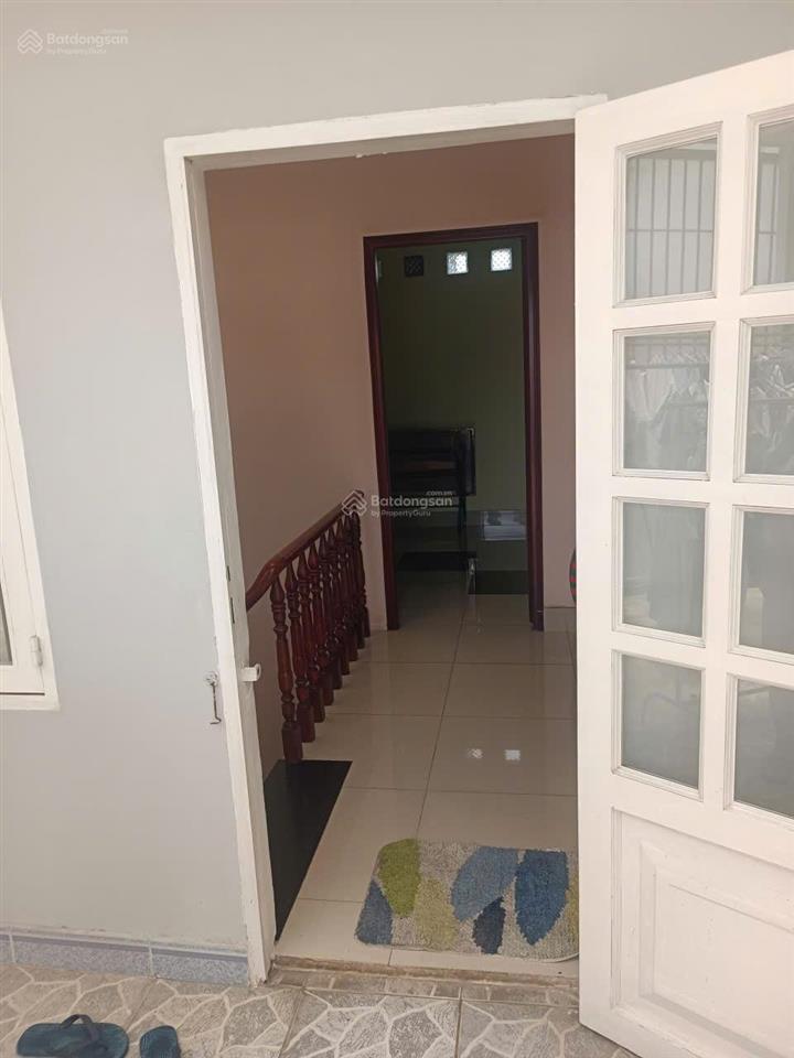 Hxm 1/quang trung 5mx20m nở hậu 6m cn 122m2. 1 lầu 4pn diện tích lớn sát mặt tiền tiện làm kho