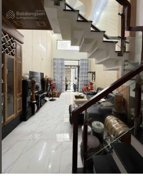 Hot! nhà 4 lầu mới ở liền nguyễn văn dung, nguyễn oanh,p6. dt 4m x 16m=64m2, 5pn 6wc chỉ hơn 8tỷ