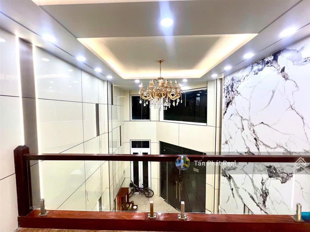 Hot! hxh 4 lầu mới ở liền, 102 lê văn thọ, cv làng hoa cn 76.7m2=4mx16m nh 5,7m, giảm còn 8,8 tỷ