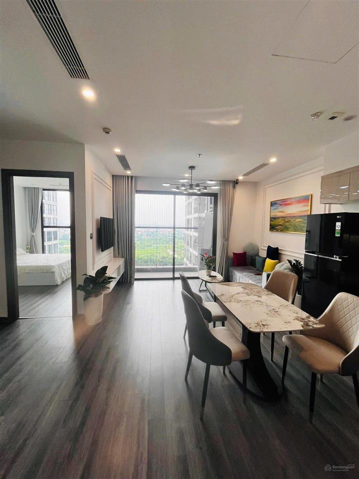 Siêu phẩm 1n + dt 50m2 toà r1.03 tầng trung, full nội thất, view đẹp  giá 3tỷ9