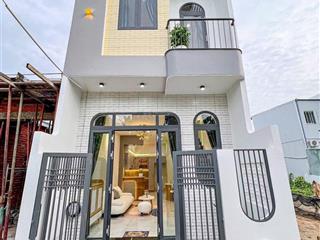 Chính chủ bán gấp nhà 1 trệt 1 lầu (vì không còn nhu cầu ở)đường hưng nhơn, xã tân kiên, bình chánh