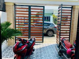 Cần bán nhà gấp vì một số lí do mình để dưới mô tả. nhà sẵn sổ hồng có hỗ trợ vay bank 70%