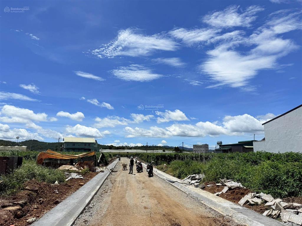 Đất 2 mặt tiền 10m thị trấn thạnh mỹ,lâm đồng, 1,3 tỷ, 261 m2, view đẹp, chính chủ