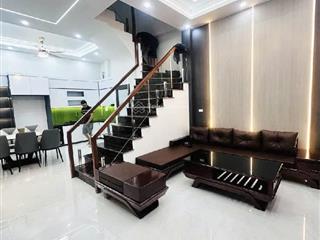Bán nhà phố vĩnh phúc,ba đình.45,2m2 x 5 tầng xây mới,tặng full nội thất cao cấp,ngõ nông gần ô tô.