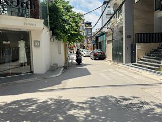 Phân lô hoàng cầu  gara ô tô  thang máy  mặt tiền 7m bề thế  nội thất dát vàng cao cấp