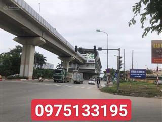 Bán nhà khu dịch vụ định nghĩa 7 tầng thang máy 8 phòng ngủ sổ đỏ chính chủ