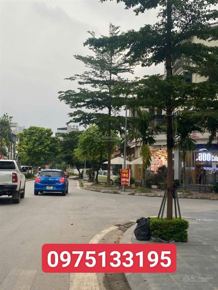 Mảnh đất vàng 50m .lô góc kinh doanh vỉa hè giáp ngay 5 tòa chung cư giá 15.1 tỷ hà đông. *