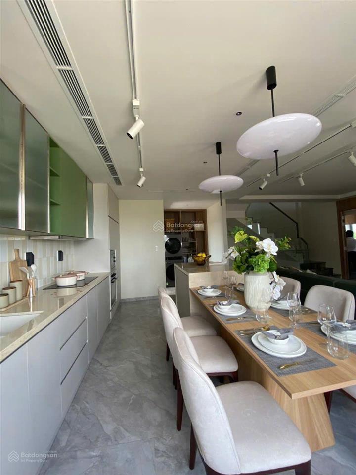 Nhà mặt phố trung tâm hoà phú  thủ dầu một