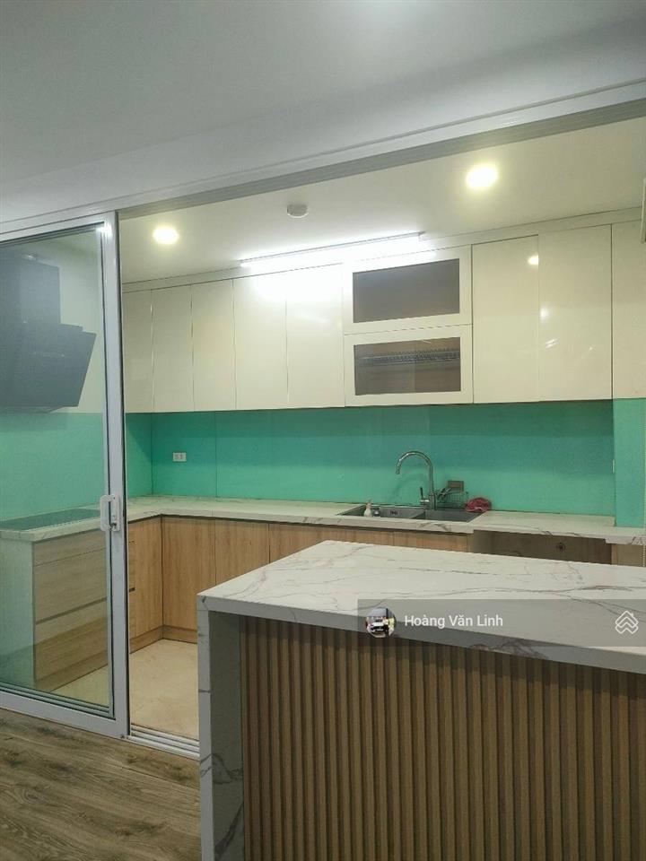 Cực hiếm tòa ecolife tố hữu  dt 99m2, lô góc 3 ngủ 2 wc 2 ban công, full nội thất. ở sướng.!