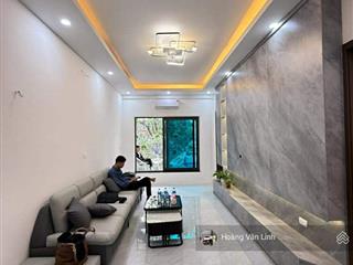 (hạ 1 tỷ) tập thể kim liên  dt 120m2, 3ngủ, 2wc  full nội thất như hình. ở sướng.! chỉ 5.13 tỷ