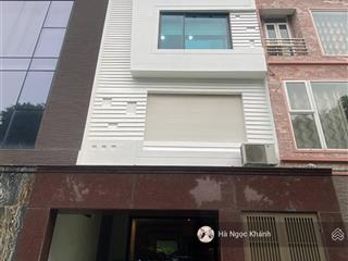 (giảm sâu 1 tỷ) phố trần bình  80m2  nhà đẹp 5 tầng  có sân  ô tô ngủ trong nhà  18,5 tỷ