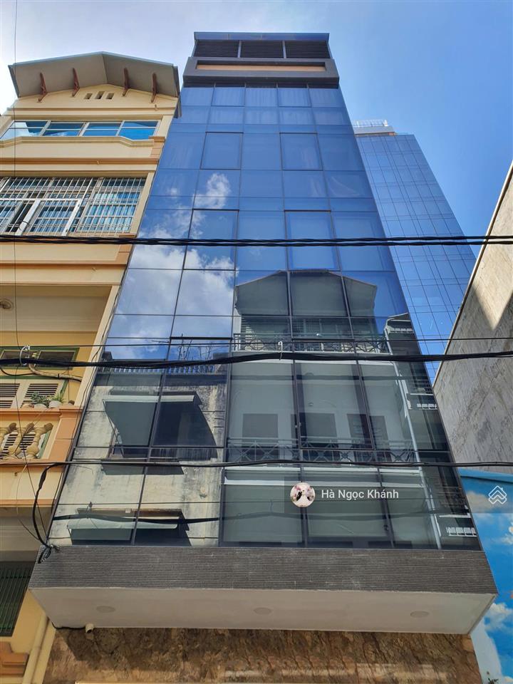 Hàng vip kinh doanh cửa tiền đẹp cầu giấy 45m2 5 tầng full kính 2 mặt ô tô tránh thang máy