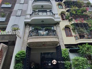 24 tỷ  65m2, mt 5,2m  building 8 tầng cầu giấy  thang máy  2 thoáng  ở sướng  kinh doanh đỉnh