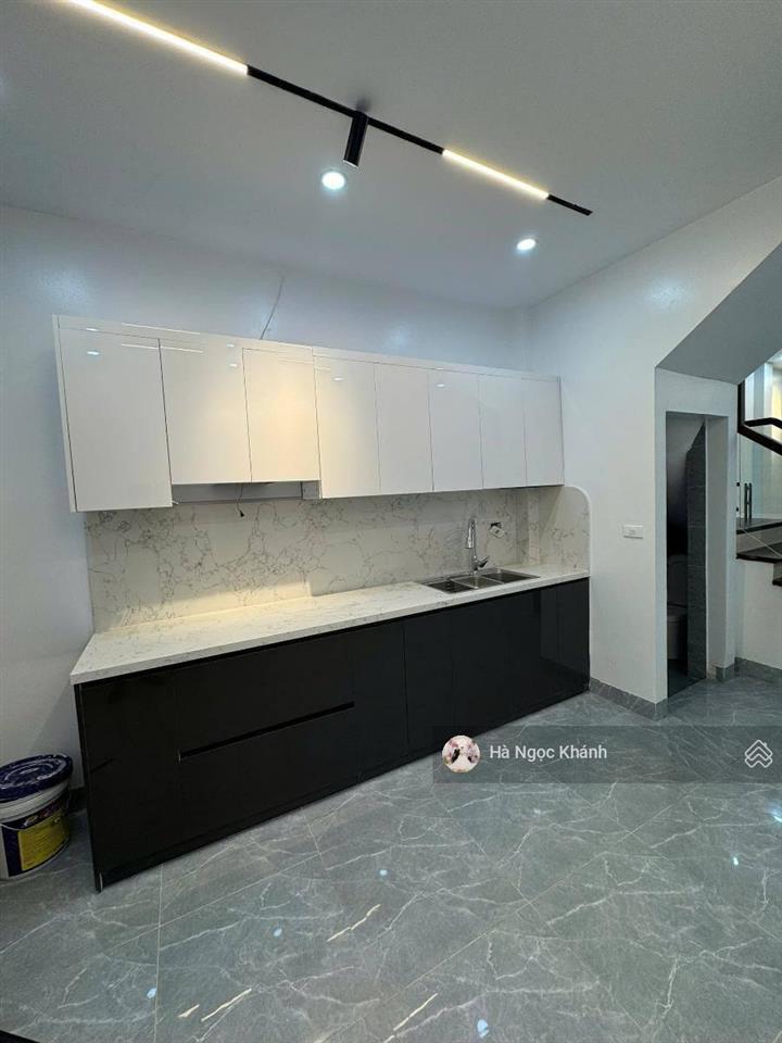 [mót bán, hạ 1,3 tỷ] 16,95 tỷ 56m, mt 4,1m phân lô khuất duy tiến, 5 tầng, ô tô tránh, 10m ra phố