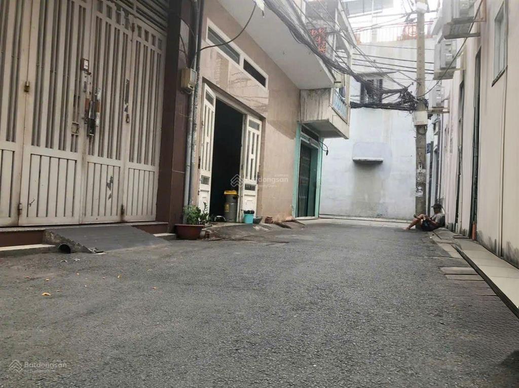 Bán nhà đường tái thiết, 2 tầng, 90m2, dòng tiền 10tr/th, giá 6,5 tỷ (tl)