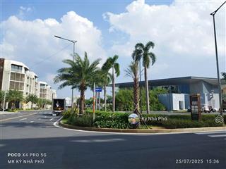 Nhà 3 tầng kdc nam long đối diện global city, dts 300m2. sang xịn đẹp vào ở ngay